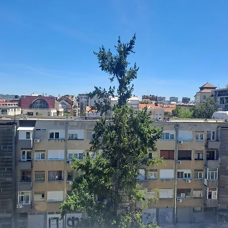 Ivon Apartment
