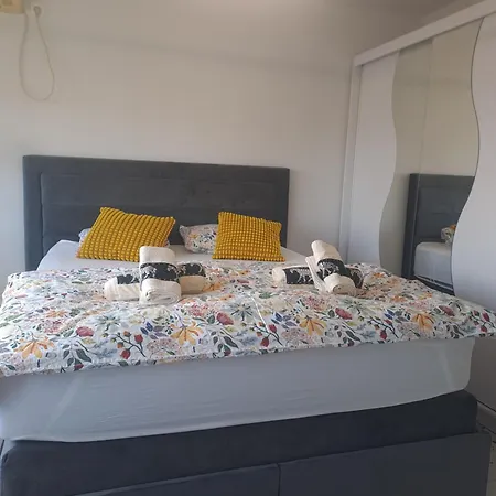 Apartment Ivon *